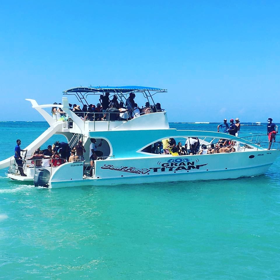 Titan Party Boat Snorkeling Booze Cruise
